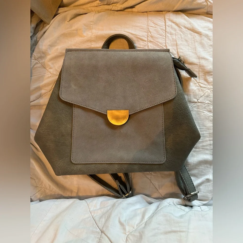 Heather Suede Convertible Backpack ✨ - Picture 5 of 7